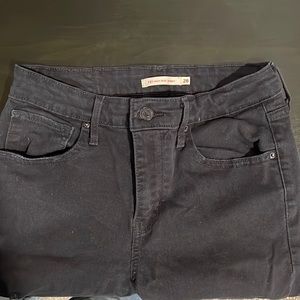 Levi’s 721 high waist skinny Jean distressed denim